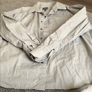 Casual shirt button down